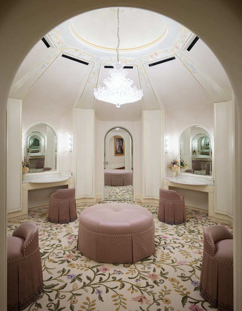La salle des mariées à l'intérieur du temple de San Diego, en Californie.