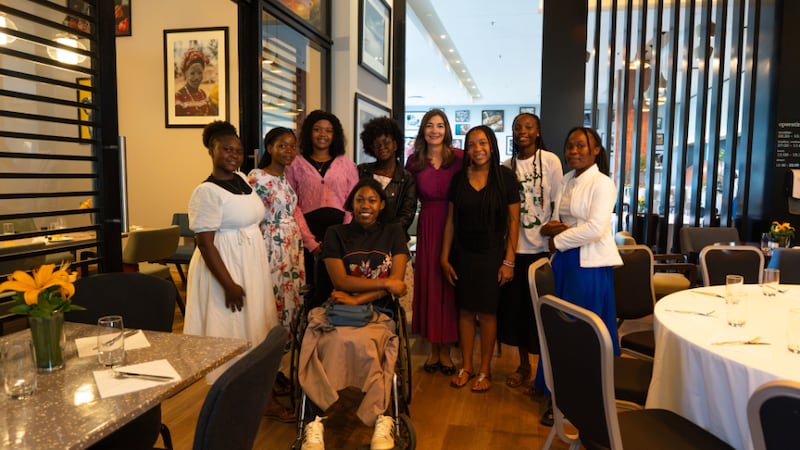 Les présidences des Jeunes Filles rencontrent sœur Andrea Muñoz Spannaus à Maputo (Mozambique), le 2 septembre 2026.