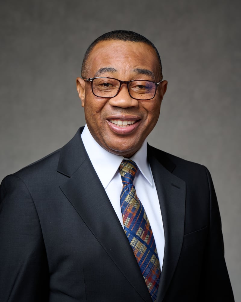 Elder Christian C. Chigbundu, nouveau soixante-dix Autorité générale