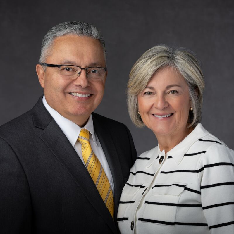 Jorge Portal et Maria Teresa Portal, qui serviront comme président et compagne de la mission de Colombie Cali à partir de juillet 2026.