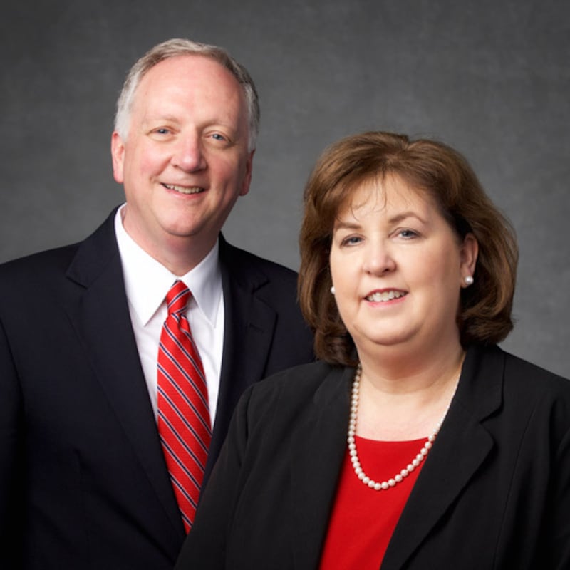 Richard G. Youngblood et Kathy Youngblood, qui serviront comme president et matrone du nouveau temple de Knoxville, Tennessee, lorsqu'il sera consacre.