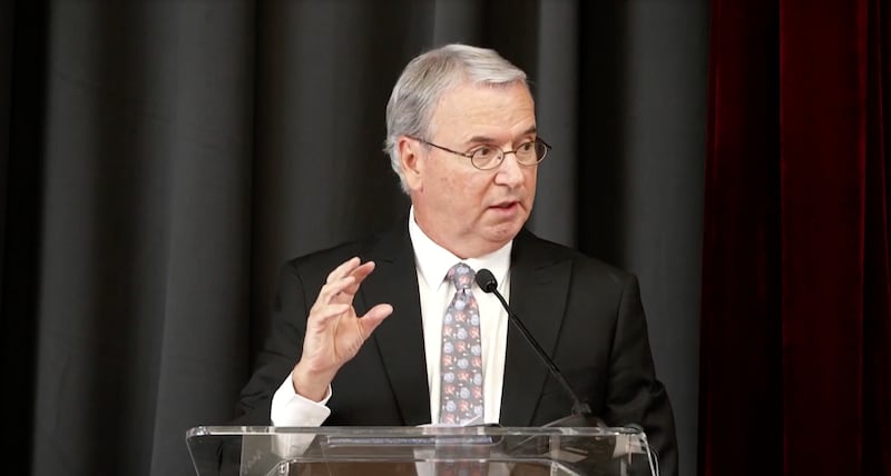 Le frère Carlos A. Godoy, soixante-dix Autorité générale et président de l'interrégion d'Afrique du Sud, s'exprime lors d'une célébration du 100e anniversaire à Johannesburg, en Afrique du Sud, le 1er août 2026.
