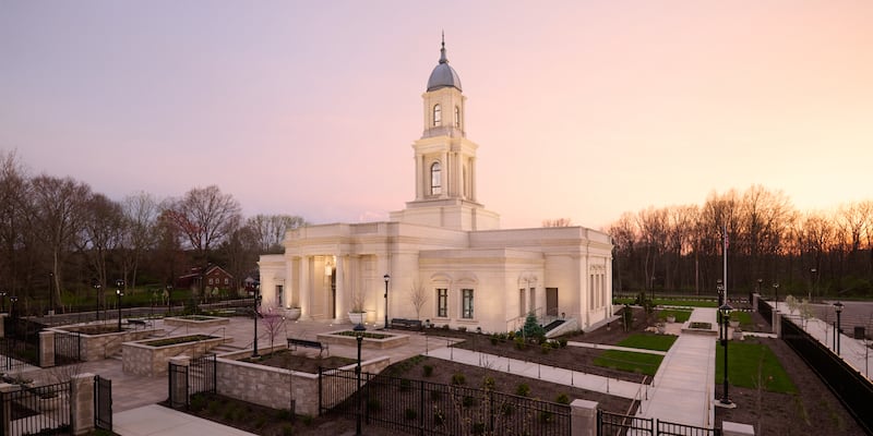 Le temple de Cleveland (Ohio) au lever du soleil.