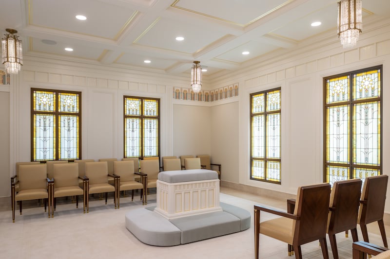 Une salle du scellement à l’intérieur du temple de Wichita (Kansas).