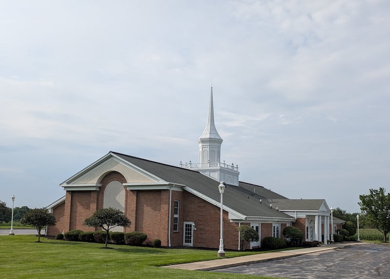 Un lieu de culte de L’Église de Jésus-Christ des Saints des Derniers Jours à Hiram (Ohio), près de la maison de John et Elsa Johnson, le samedi 15 août 2026.