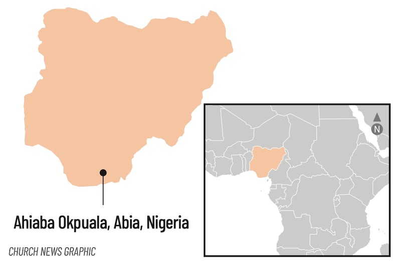 Une carte d'Ahiaba Okpuala par rapport au Nigéria et à l'Afrique.
