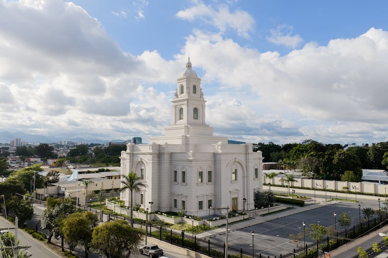 L’extérieur du temple de Miraflores, Guatemala City, Guatemala.