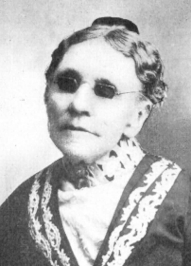 Frances Jane van Alstyne, plus connue sous le nom de Fanny Crosby, était une missionnaire américaine, poétesse, parolière et compositrice.