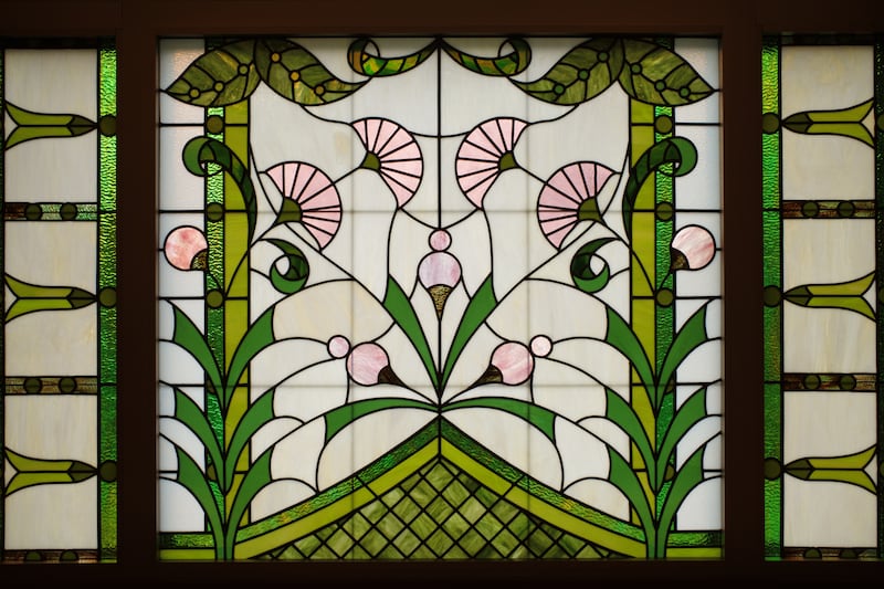 Un vitrail décoratif dans le temple de Davao, aux Philippines.