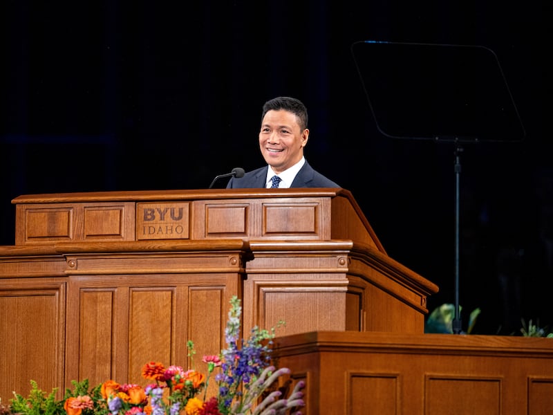 Frère James O. Fantone, soixante-dix Autorité générale, s'exprime lors d'une réunion spirituelle sur le campus de BYU–Idaho dans le I–Center à Rexburg (Idaho), le mardi 22 septembre 2026.