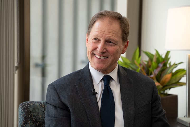 Elder Mark A. Bragg, soixante-dix Autorité générale et directeur exécutif du Département d'histoire familiale et de FamilySearch International, participe à l'épisode du balado Church News diffusé le mardi 5 mai 2026.