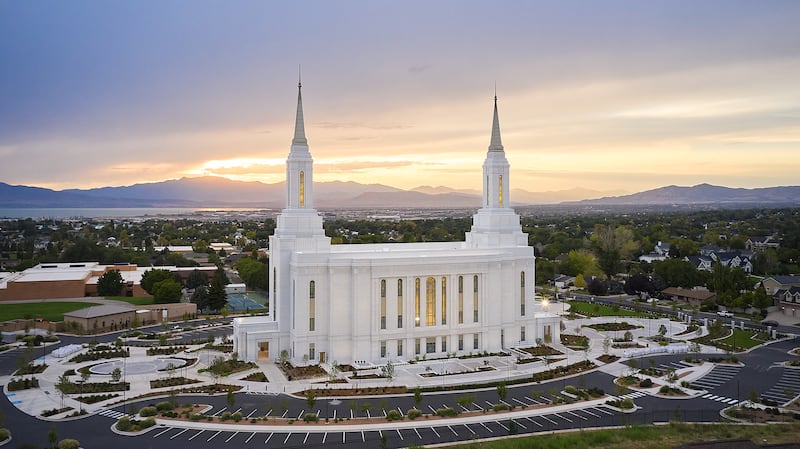 L'extérieur du temple de Lindon (Utah).
