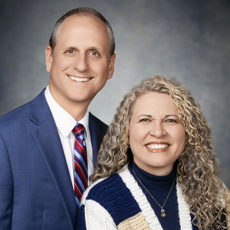 Kevin E. Dickson et Brynda Lynn Dickson, qui serviront comme président et compagne de la mission de Fort Lauderdale, en Floride, à partir de juillet 2026.