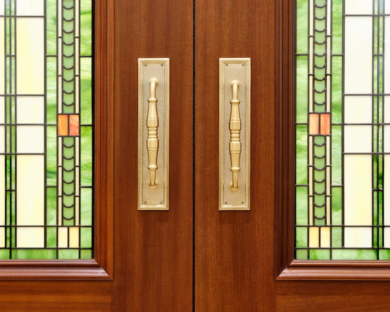 Portes à l'intérieur du temple de Cody (Wyoming).