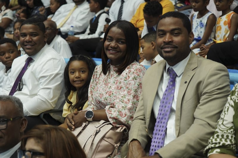 La famille Montero assiste à une conférence spéciale avec frère Ronald A. Rasband, du Collège des douze apôtres, en République dominicaine, le 25 avril 2026.