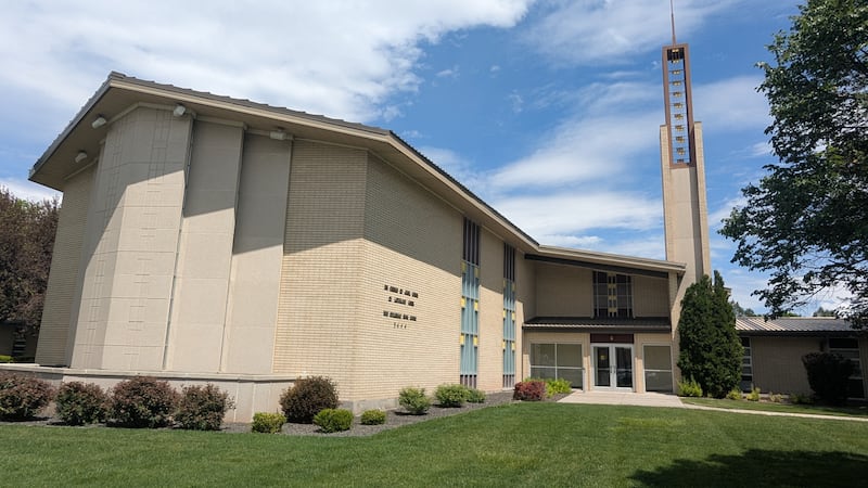 Le centre de pieu de Pocatello Idaho West de l'Église de Jésus-Christ des Saints des Derniers Jours à Pocatello, Idaho, photographié le 26 mai 2026.