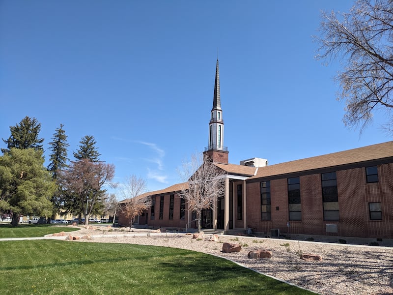 Une eglise de paroisse de l'Eglise de Jesus-Christ des Saints des Derniers Jours a Mt. Pleasant, Utah, photographiee le 8 juillet 2025.