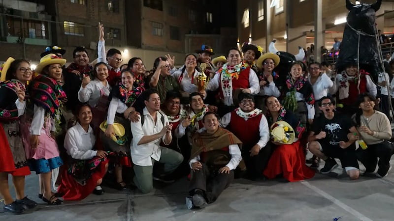 Des aspects de la culture péruvienne sont mis en valeur lors d'un festival de danse à l'occasion du 100e anniversaire de l'Institut de religion à Lima (Pérou), le 26 septembre 2026.