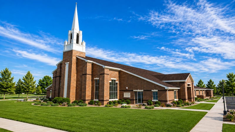 Une illustration de la nouvelle chapelle que L’Église de Jésus-Christ des Saints des Derniers Jours construira à Grand Blanc, dans le Michigan.
