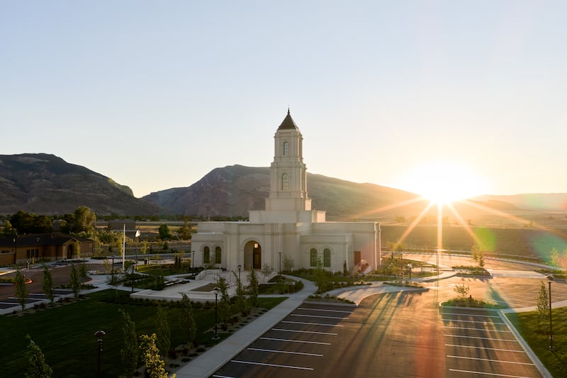 Le temple de Cody (Wyoming) au coucher du soleil.